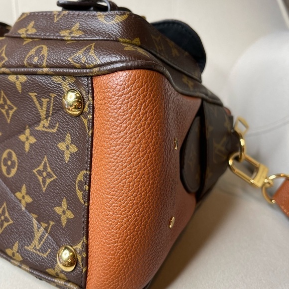 Louis Vuitton Handbag Authentic Manhattan Monogram Leather Camel Strap - Picture 12 of 16